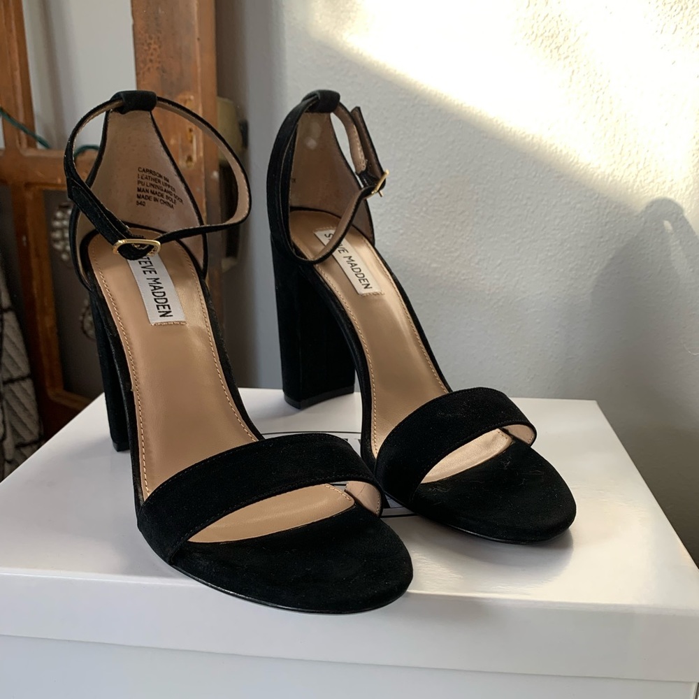 Steve Madden Carrson Black Suede Heels